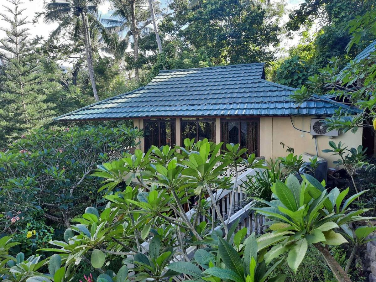 Tangkoko Sanctuary Villa Bitung Exterior foto